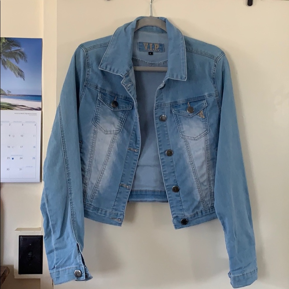 Jacket - Picture 2 of 3